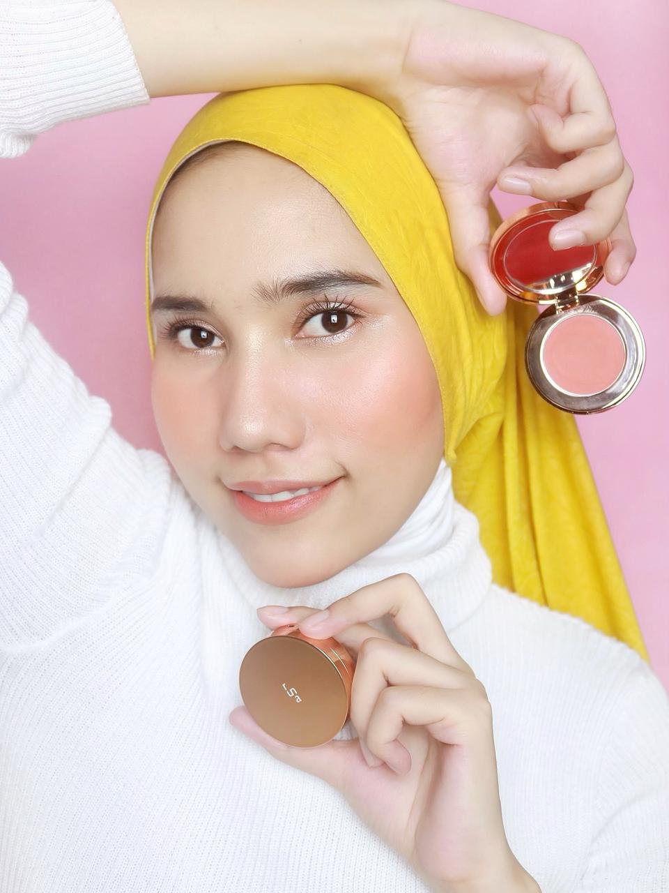 RUNA Moonflush, Cream Blush Lokal dengan 5 Pilihan Warna Cocok untuk Skin Tone Indonesia, RUNA Moonflush, cream blush , cream blush lokal, rekomendasi cream blush lokal , rekomendasi cream blush , cream blush runa