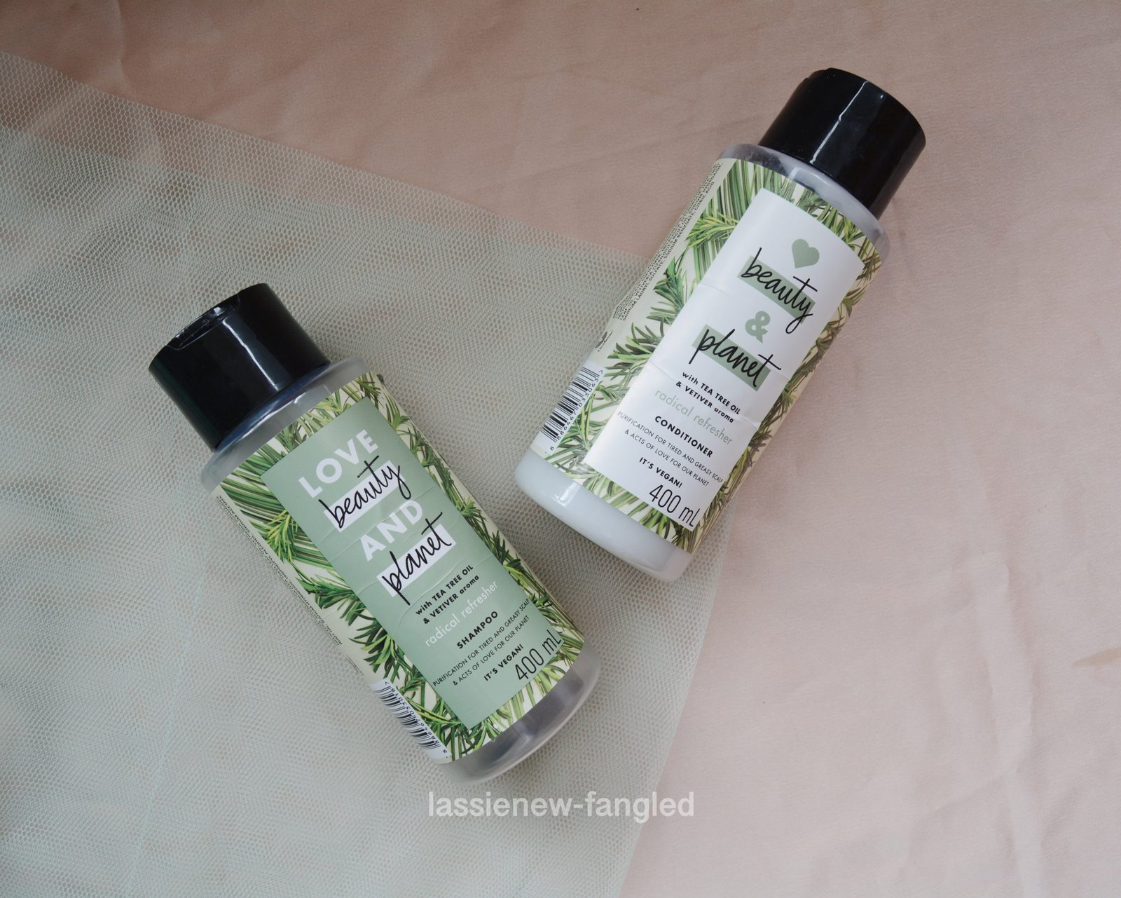 Review Love Beauty and Planet shampoo, Review Love Beauty and Planet conditioner, Review Love Beauty and Planet, Review Love Beauty and Planet Tea Tree Oil & Vetiver Shampoo Conditioner