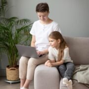 MOMS MINGLE - JAKARTA BEAUTY BLOGGER